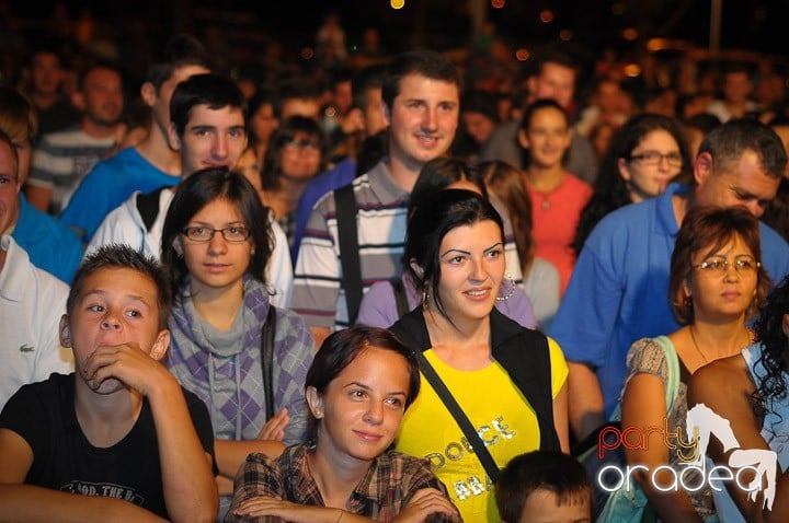 Concert Taxi, Lotus Center