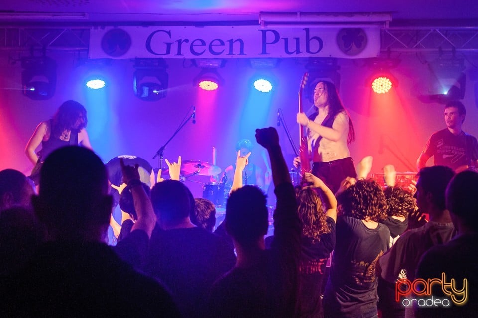 Concert The Rock, Green Pub