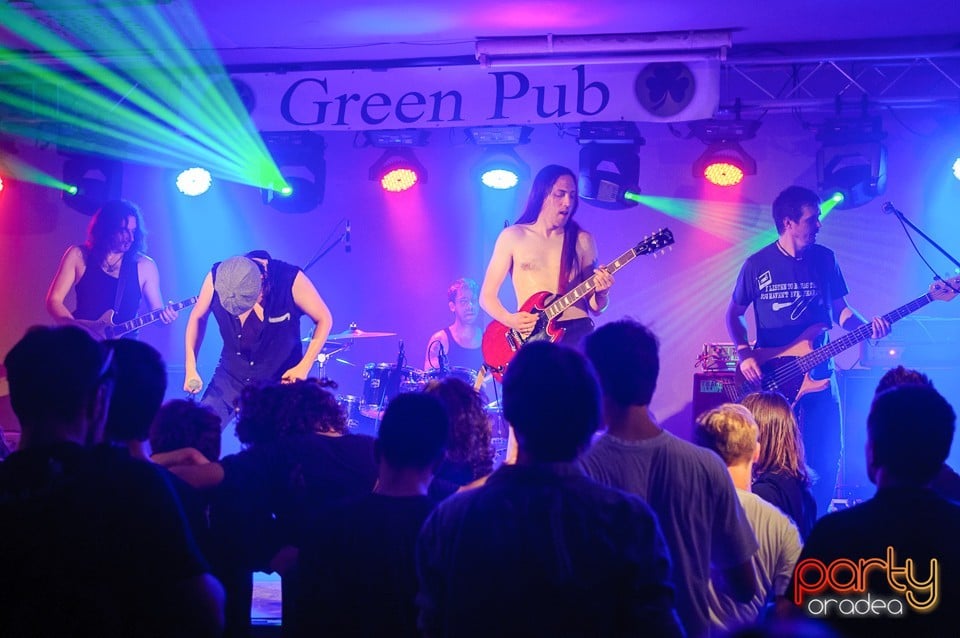 Concert The Rock, Green Pub