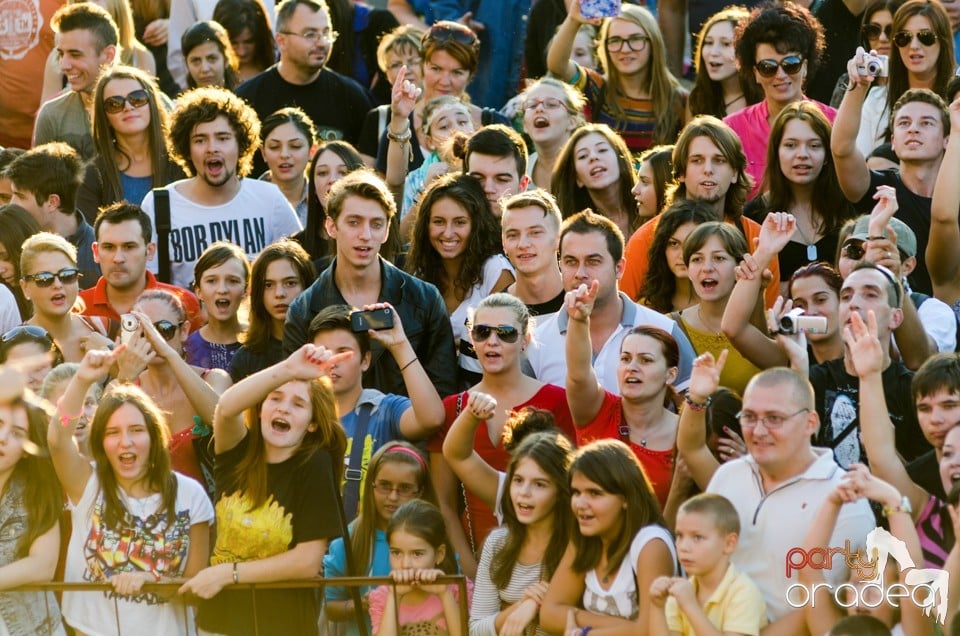 Concert Vama, Lotus Center