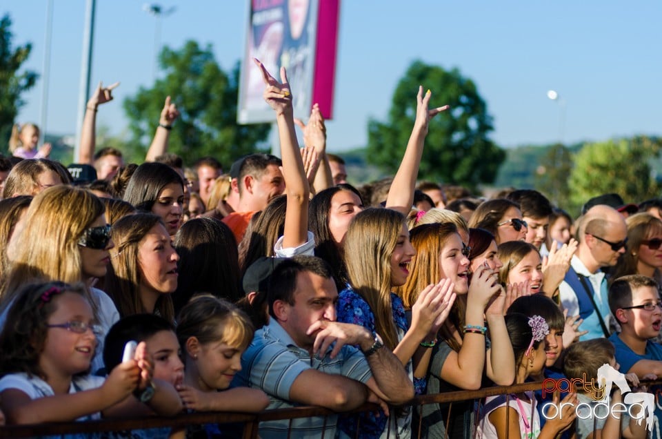 Concert Vama, Lotus Center