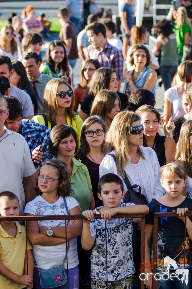 Concert Vama, Lotus Center