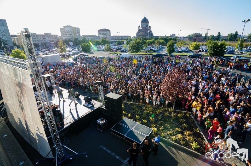 Concert Vama, Lotus Center