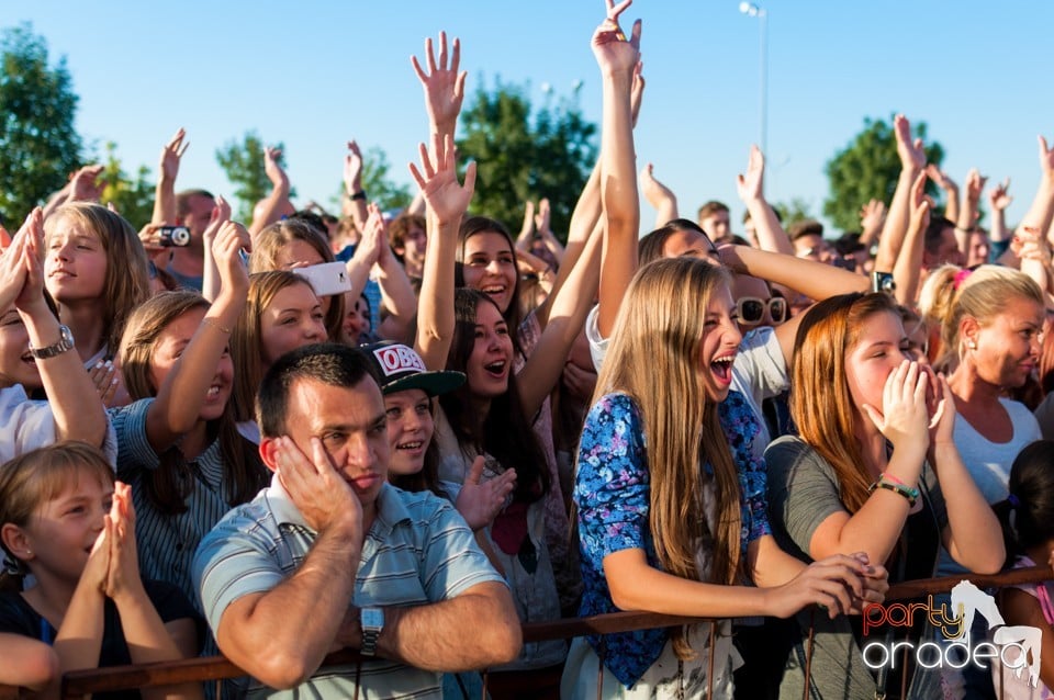 Concert Vama, Lotus Center