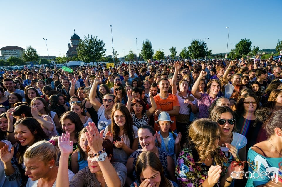 Concert Vama, Lotus Center