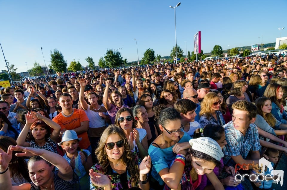 Concert Vama, Lotus Center