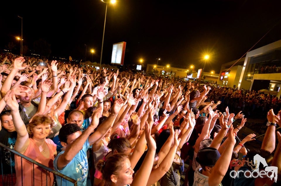 Concert Voltaj în Lotus Center, Lotus Center