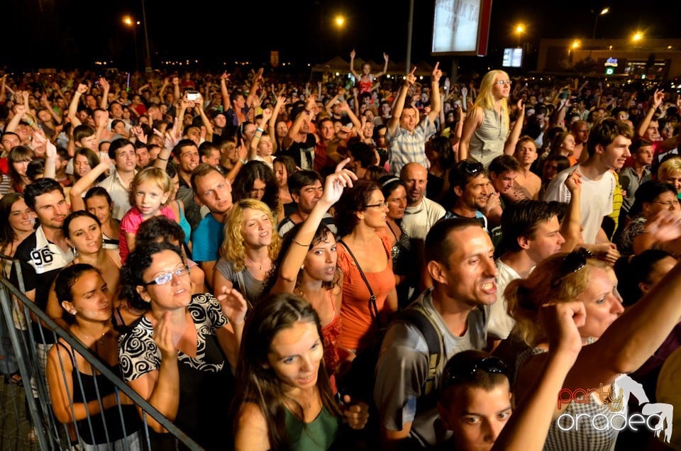 Concert Voltaj în Lotus Center, Lotus Center