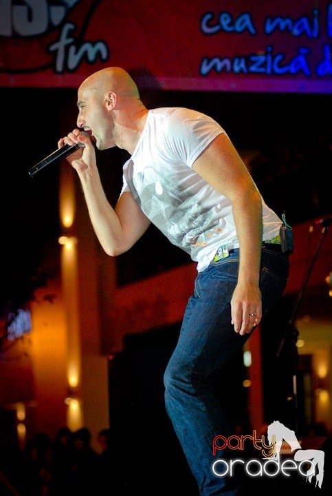 Concert Voltaj, Lotus Center