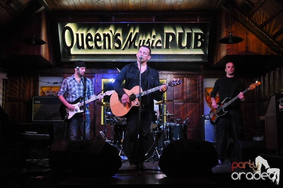 Concert Zen Garden în Queen's, Queen's Music Pub