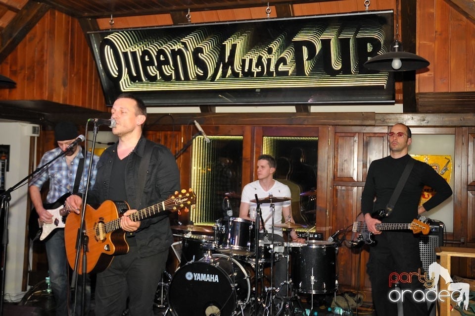 Concert Zen Garden în Queen's, Queen's Music Pub