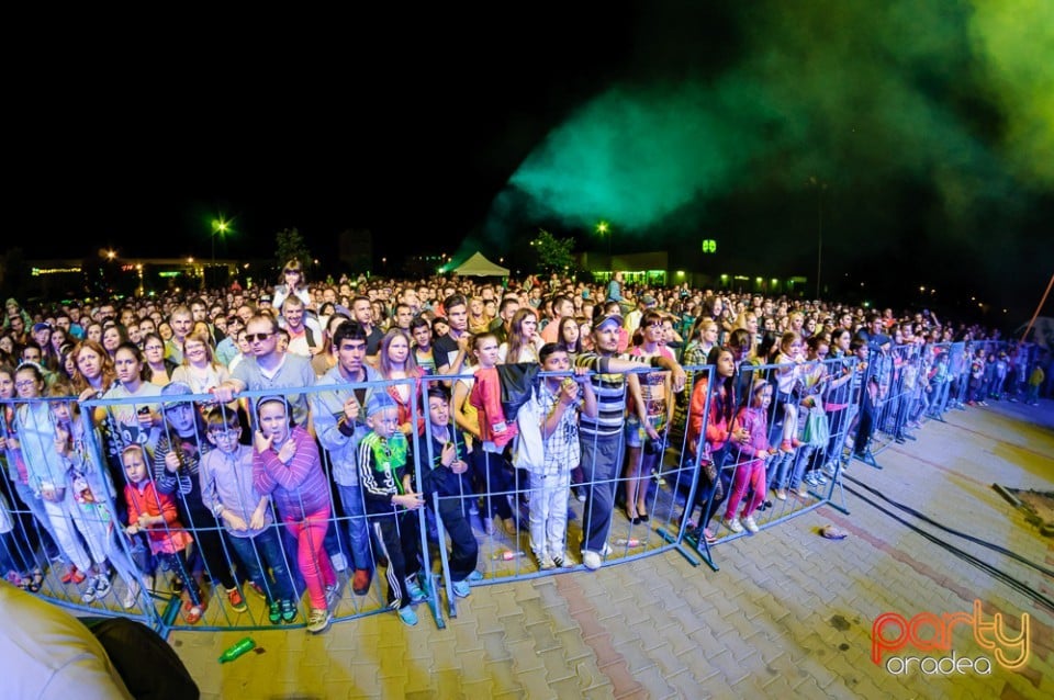 Concertul Referendumului, Lotus Center