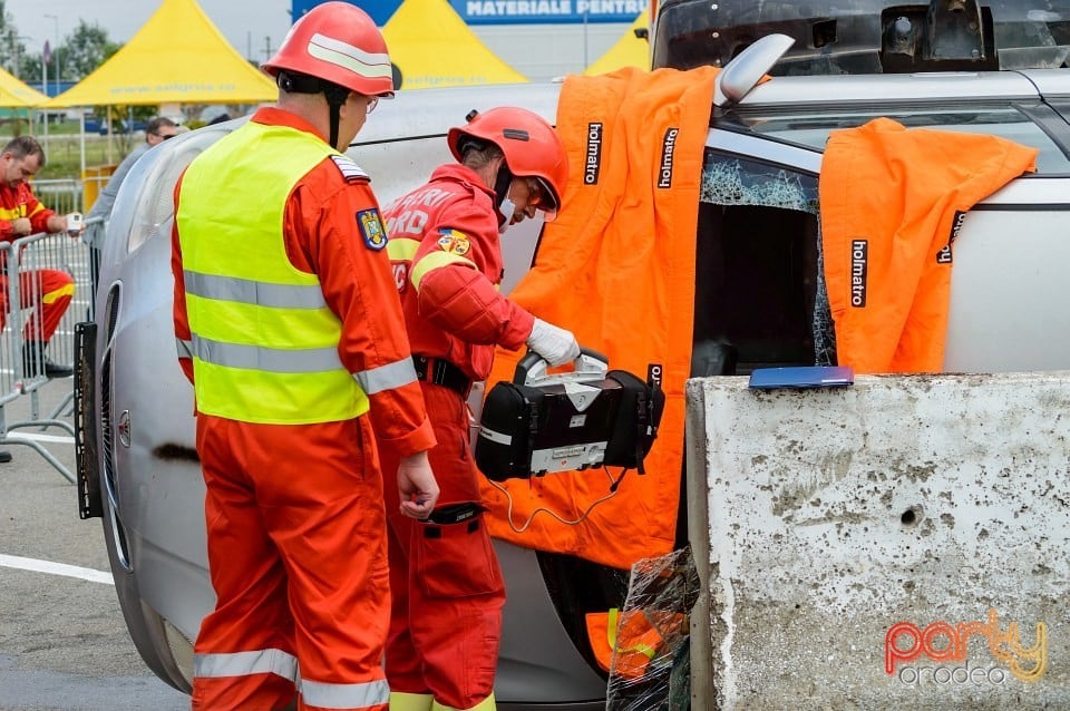 Concurs de descarcerare şi prim ajutor, Oradea