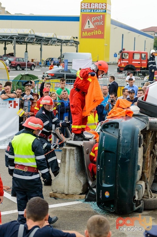 Concurs de descarcerare şi prim ajutor, Oradea