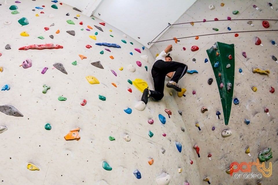 Concurs de escaladă, Sala de escalada GeckoClimb