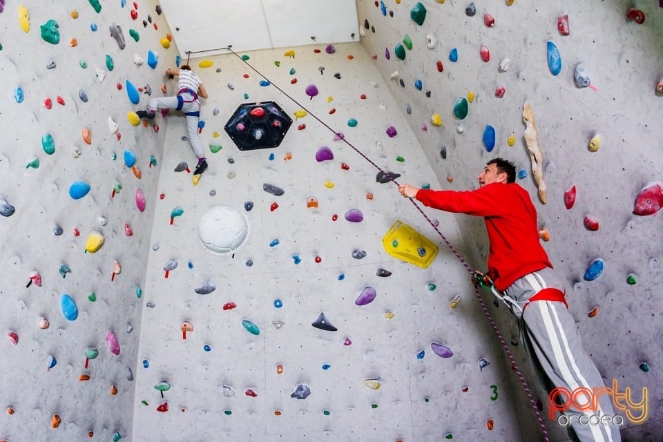 Concurs de escaladă, Sala de escalada GeckoClimb