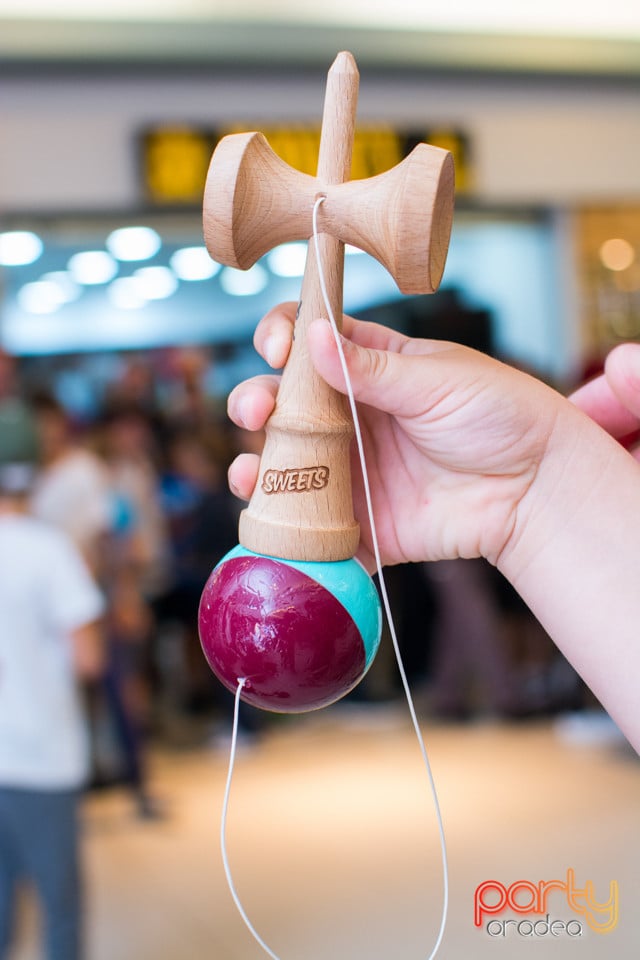 Concurs Kendama, Lotus Center