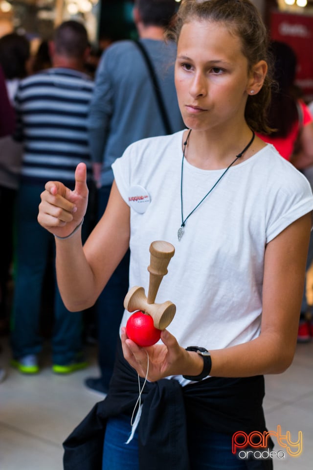 Concurs Kendama, Lotus Center