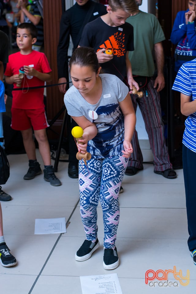 Concurs Kendama, Lotus Center