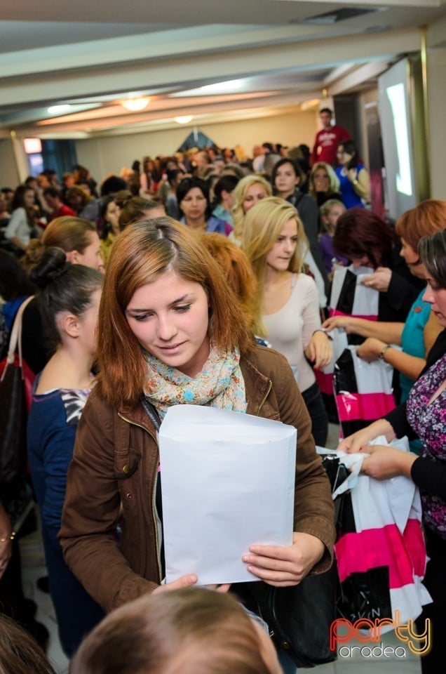 Conferinţă AVON, Hotel Continental Forum Oradea