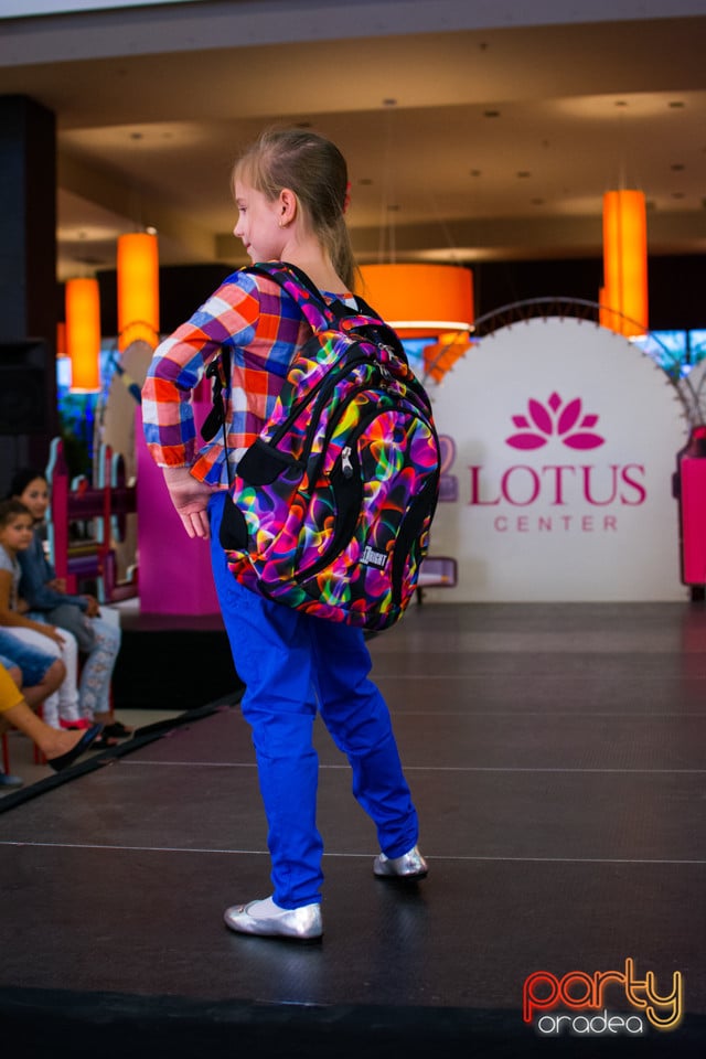 Cool for School, Lotus Center