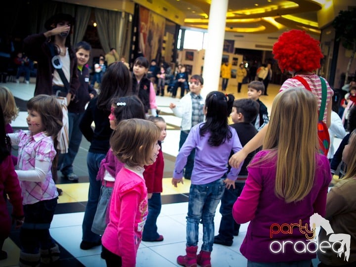 Copiii au serbat Sfântul Ion la ERA Park, Era Shopping Park