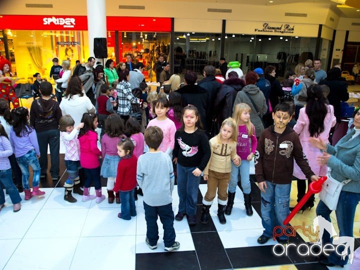 Copiii au serbat Sfântul Ion la ERA Park, Era Shopping Park