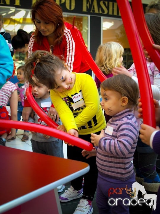 Copiii au serbat Sfântul Ion la ERA Park, Era Shopping Park