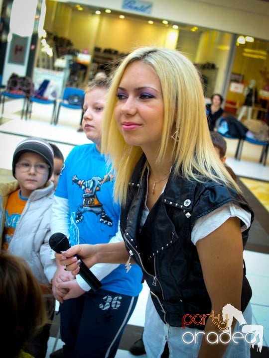 Copiii au serbat Sfântul Ion la ERA Park, Era Shopping Park