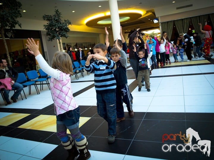 Copiii au serbat Sfântul Ion la ERA Park, Era Shopping Park