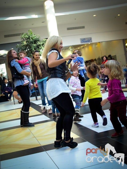 Copiii au serbat Sfântul Ion la ERA Park, Era Shopping Park