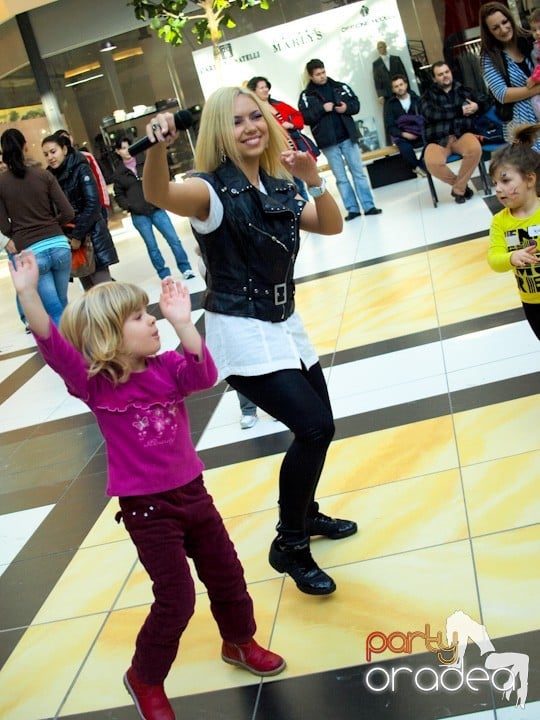 Copiii au serbat Sfântul Ion la ERA Park, Era Shopping Park