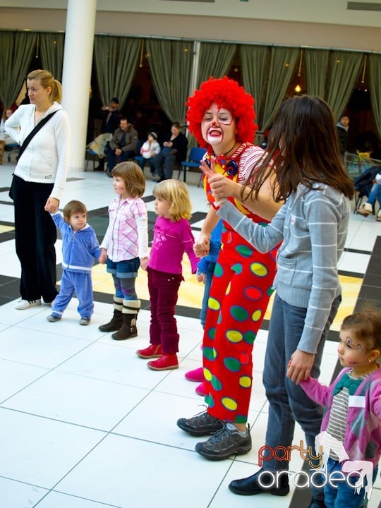 Copiii au serbat Sfântul Ion la ERA Park, Era Shopping Park