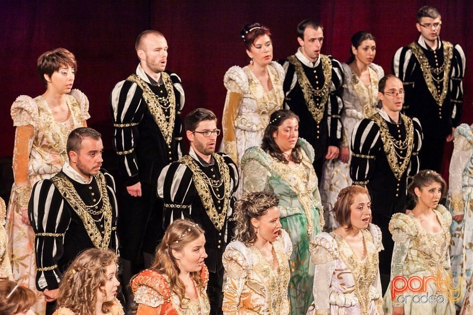 Corul Madrigal, Teatrul Regina Maria