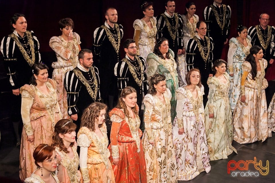 Corul Madrigal, Teatrul Regina Maria