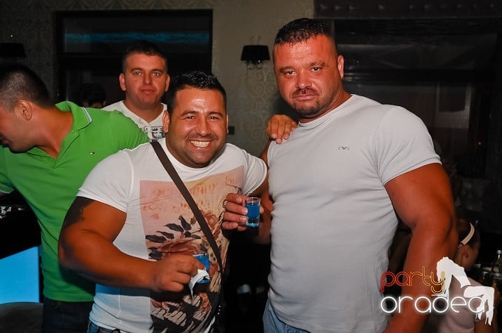 Coxxo şi Pityu la Kadó Cafe, 