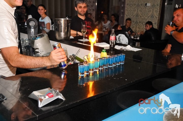 Coxxo şi Pityu la Kadó Cafe, 