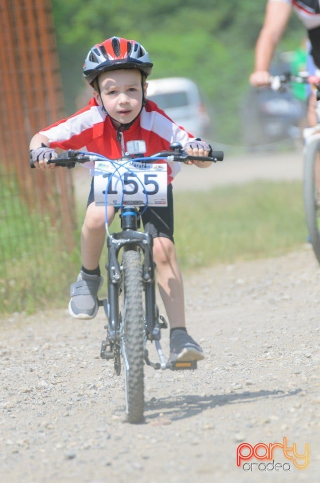 Crater Maraton, Băile 1 Mai