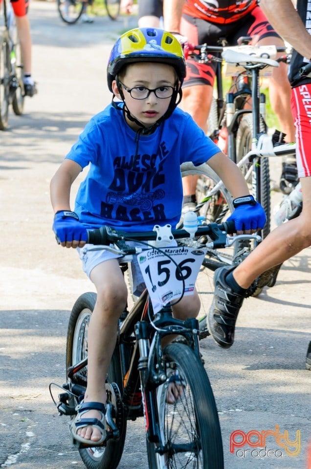 Crater Maraton, Băile 1 Mai