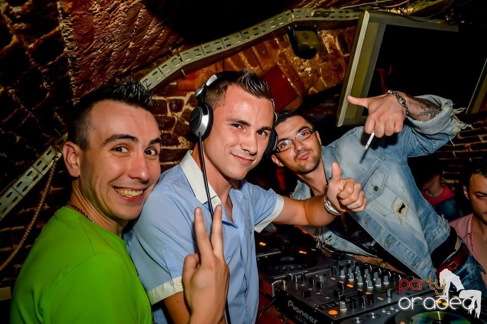 Crazy One Hour Reloaded, 