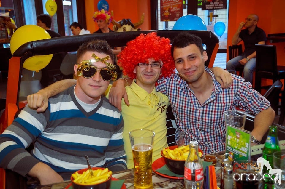 Crazy Party în Lactobar Retro Bistro,