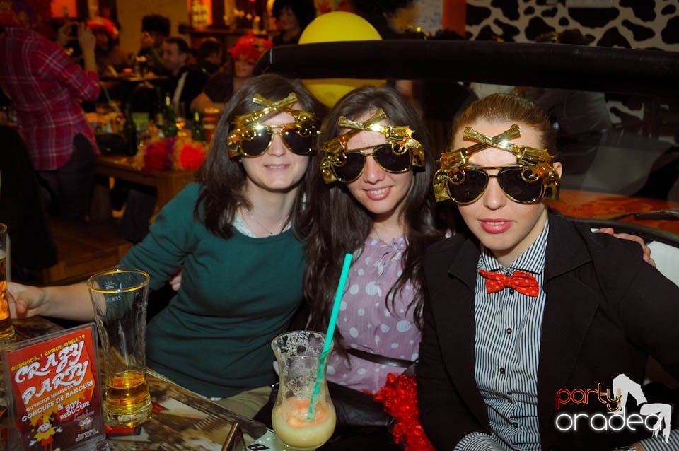 Crazy Party în Lactobar Retro Bistro,