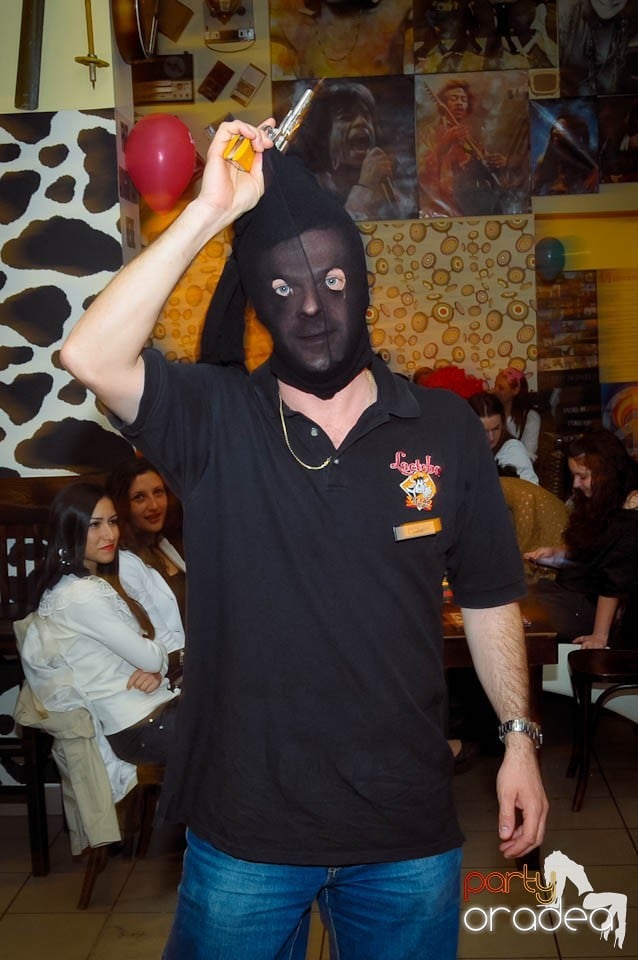 Crazy Party în Lactobar Retro Bistro,
