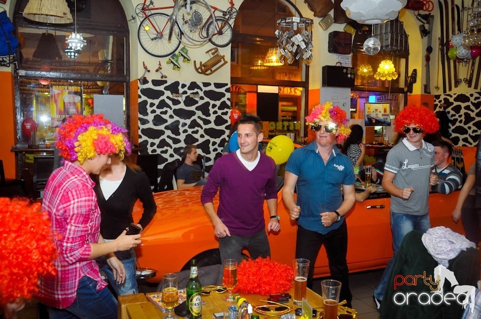 Crazy Party în Lactobar Retro Bistro,