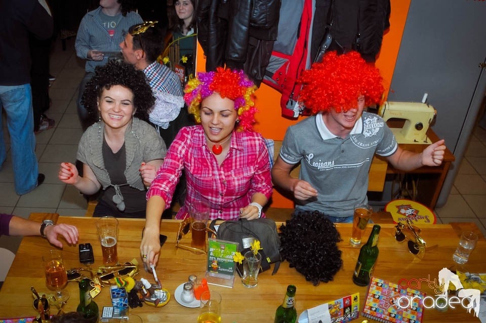 Crazy Party în Lactobar Retro Bistro,