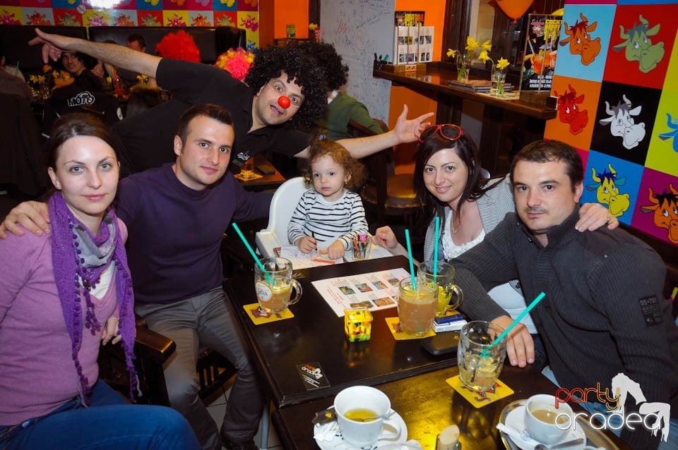 Crazy Party în Lactobar Retro Bistro,