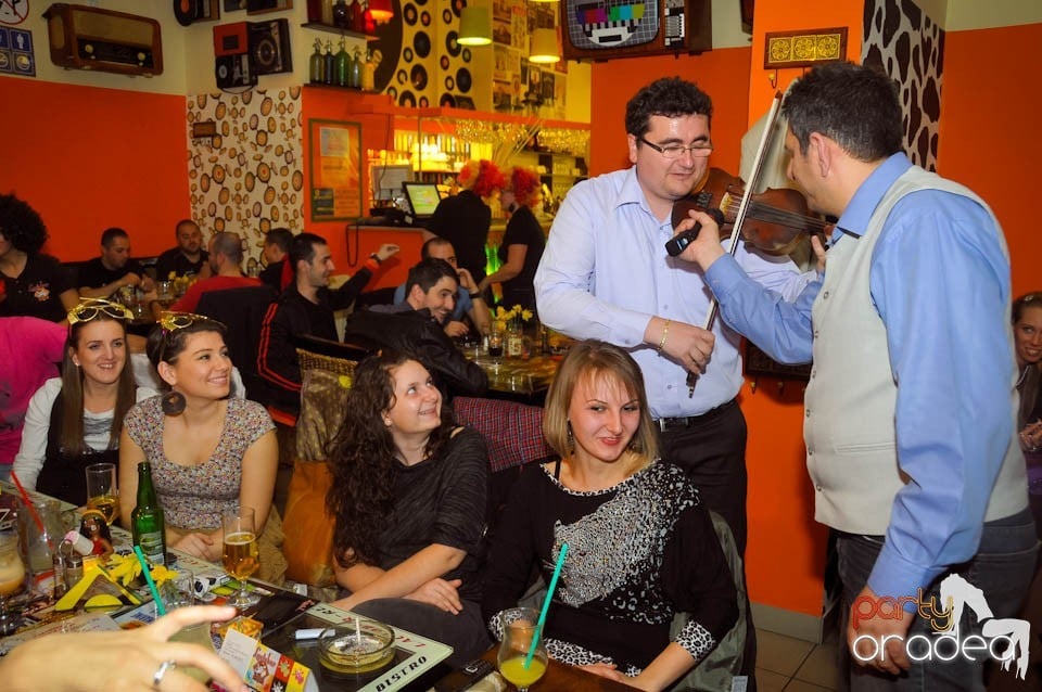 Crazy Party în Lactobar Retro Bistro,