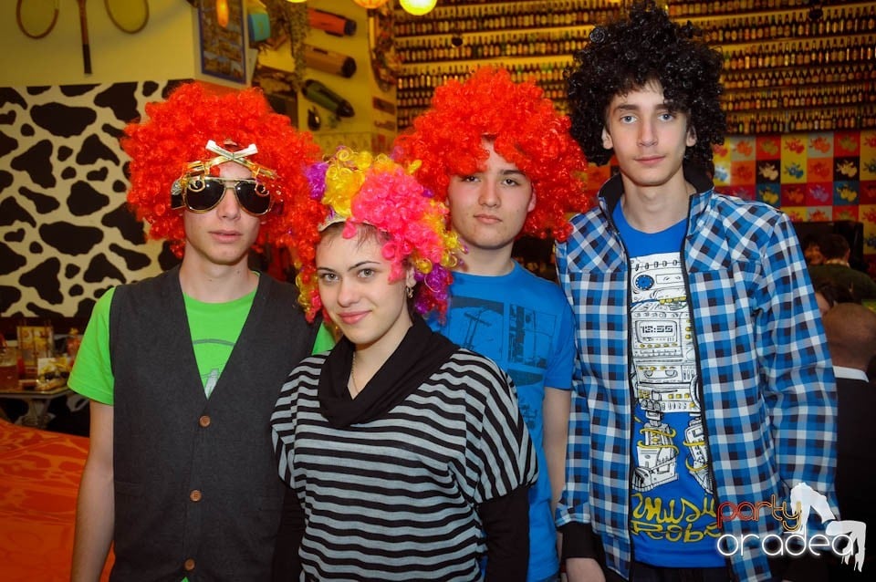 Crazy Party în Lactobar Retro Bistro,