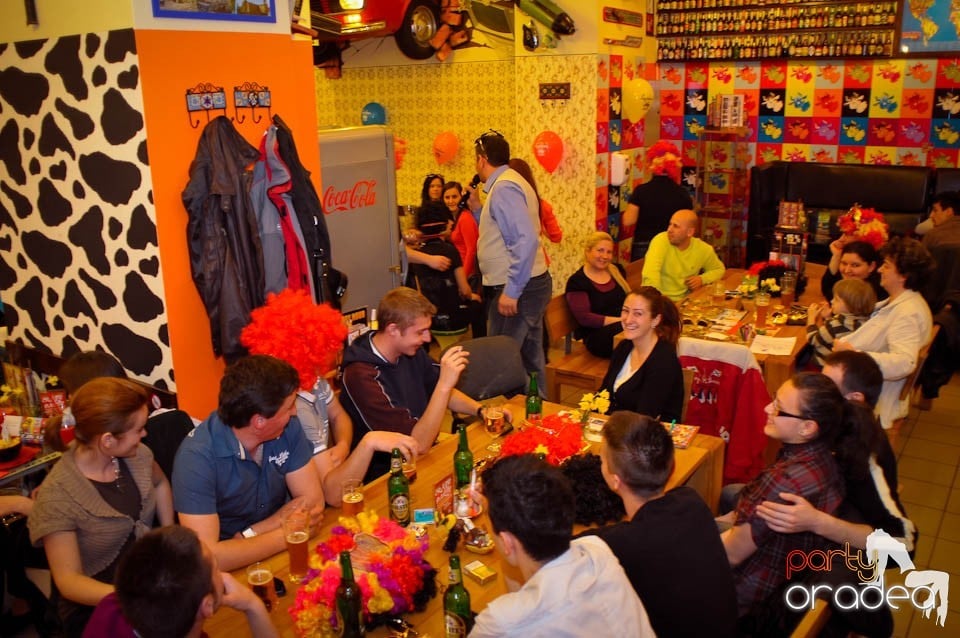 Crazy Party în Lactobar Retro Bistro,