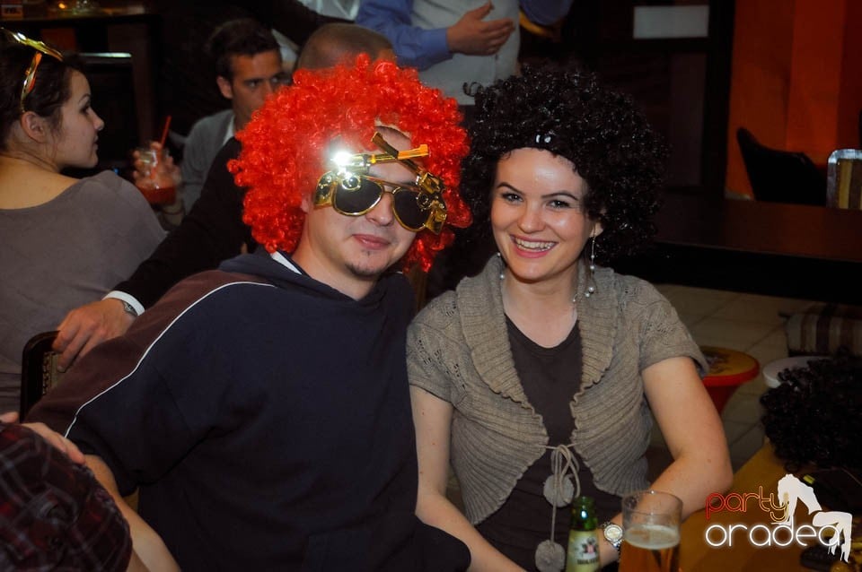 Crazy Party în Lactobar Retro Bistro,